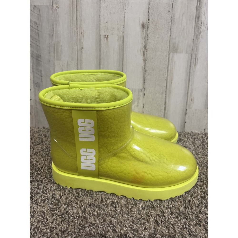 UGG Women's Classic Short Clear Key Lime Size 7 - Picture 3 of 8